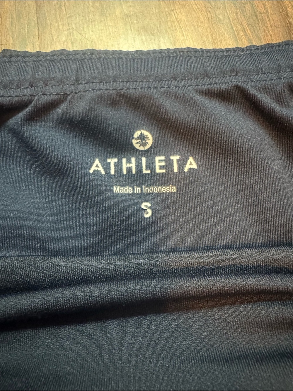 Athleta Multicolor Rainbow Print Athletic Shorts with Navy Waistband Vintage - Picture 2 of 8